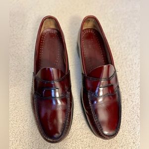 3 pairs of men’s loafers! Can be bought individually too! 👞👨‍💼